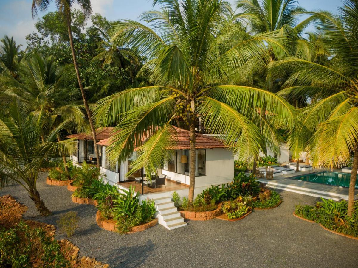 Pont Bleu Suites Riverside & Pool Canacona Exterior photo